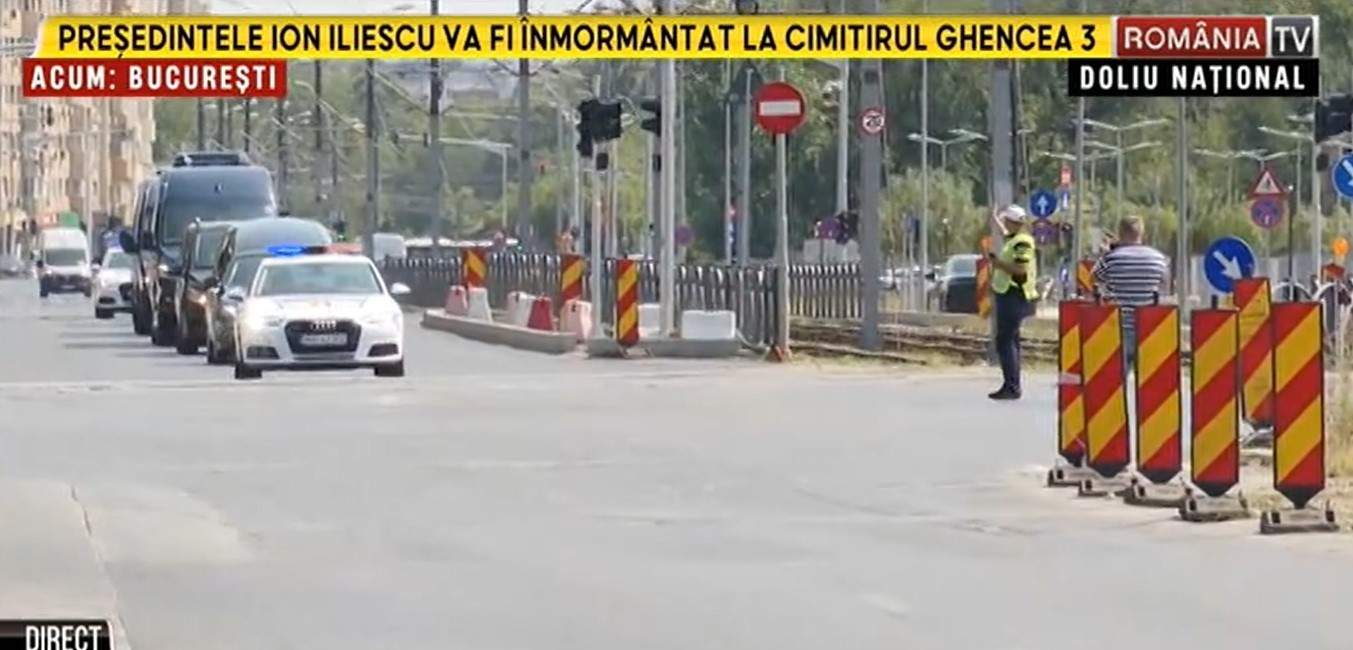 LIVE TEXT. Ion Iliescu este înmormântat astăzi, cu onoruri militare. Românii își iau rămas bun de la primul președinte ales al țării