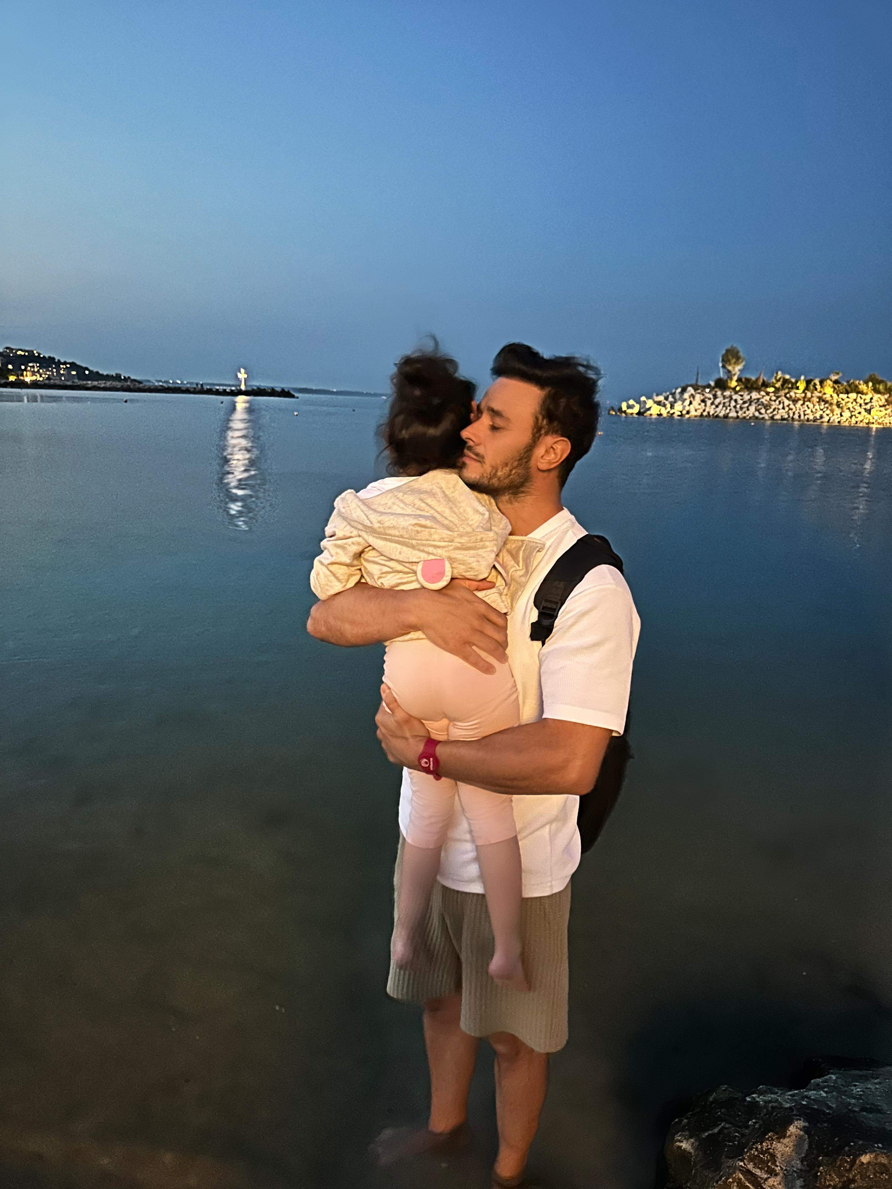 Dima Trofim, actorul din Iubire cu parfum de lavandă, vacanță în familie și dor de echipă:  „Mi-a lipsit tot ce ține de platou”