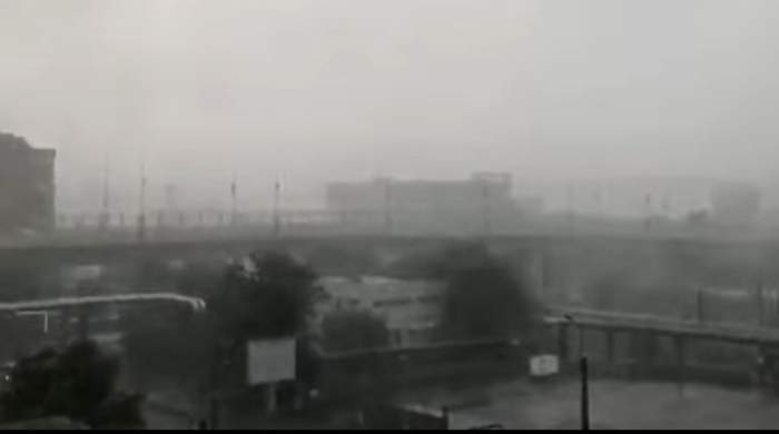 Imagini cutremurătoare din Suceava! Furtunile și bucățile mari de gheață au făcut prăpăd | FOTO