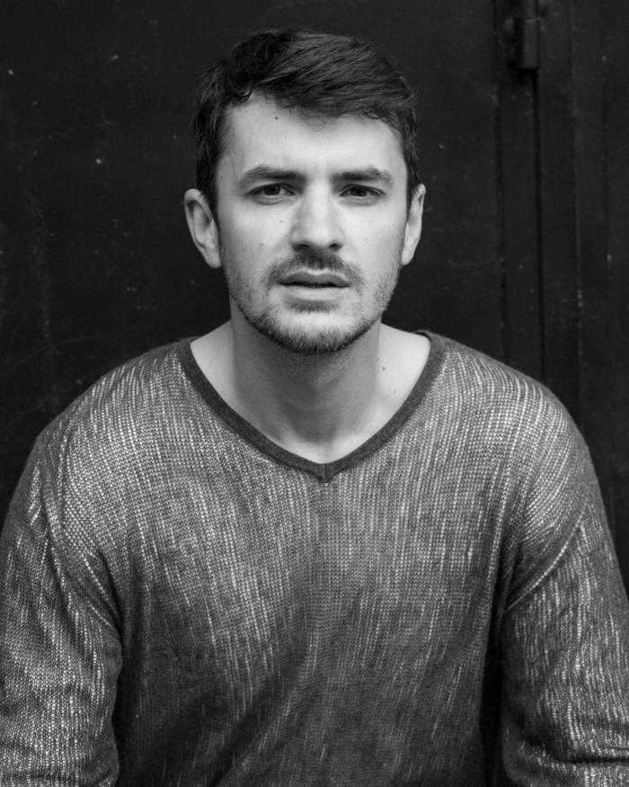 Vlad Udrescu, protagonistul din Ana, Mi-ai fost scrisă în ADN, vacanță offline și cu muzică live: „Suntem contemporani cu artiști excepționali”