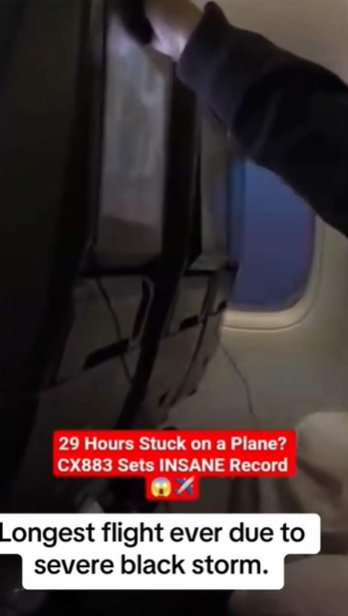 Coșmar pentru pasagerii unui avion! Au petrecut aproape 29 de ore în aeronavă, din cauza unei furtuni apocaliptice 