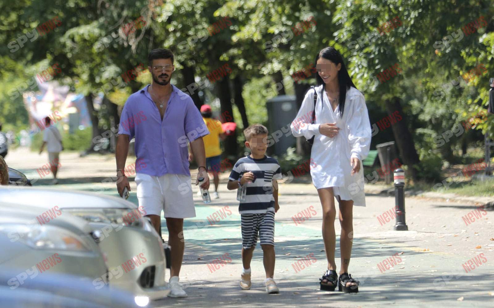 Fostul soţ al Elenei de la Mandinga, mai fericit ca niciodată! În compania cui a fost surprins Dragoş Răzvan | PAPARAZZI
