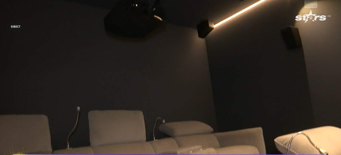 Cum arată casa de 900 de metri pătrați a Andreei Popescu! Are saună, cinema și a investit milioane de euro în ea | FOTO