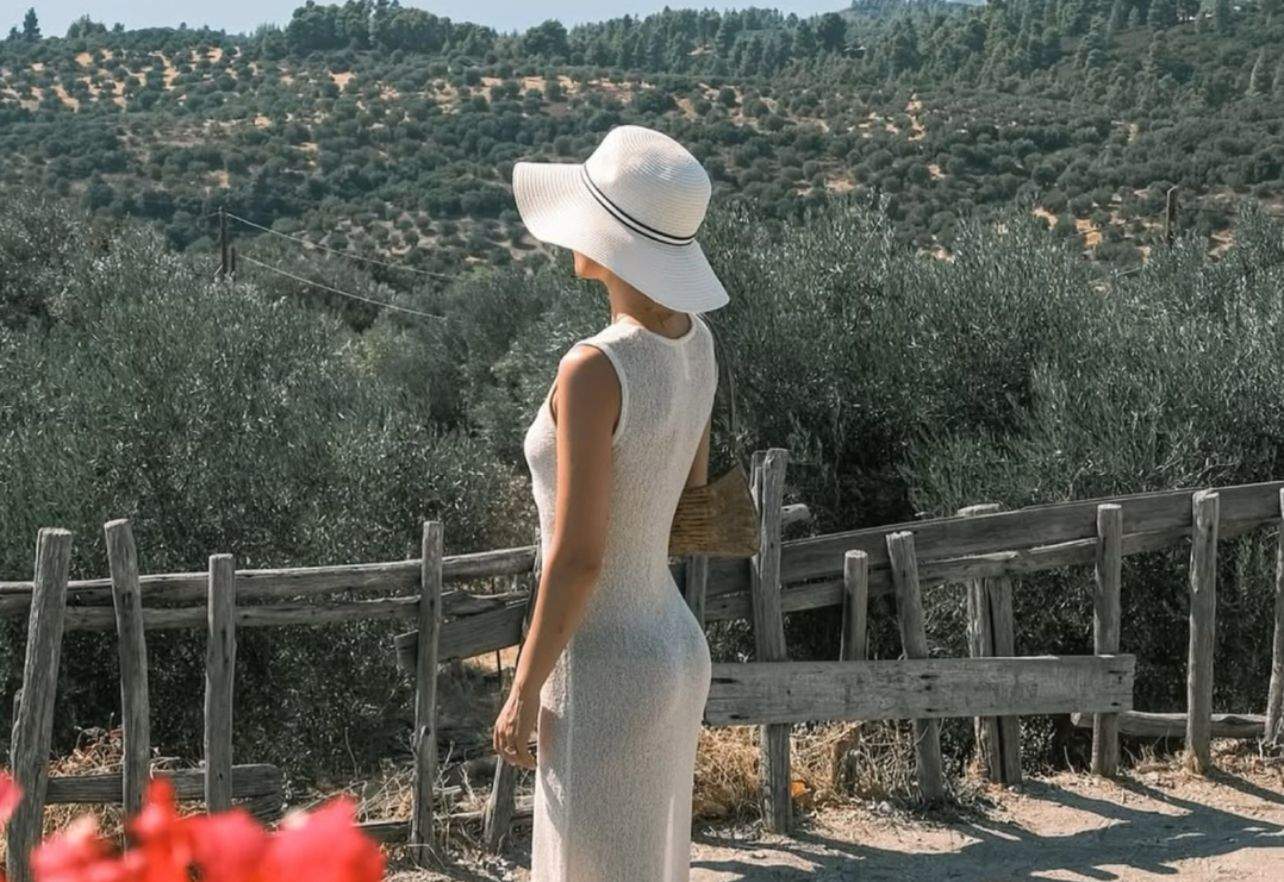 Ana Baniciu, fotografii de colecție din vacanță! Ce declarație emoționantă i-a făcut fiului său, Aris | FOTO