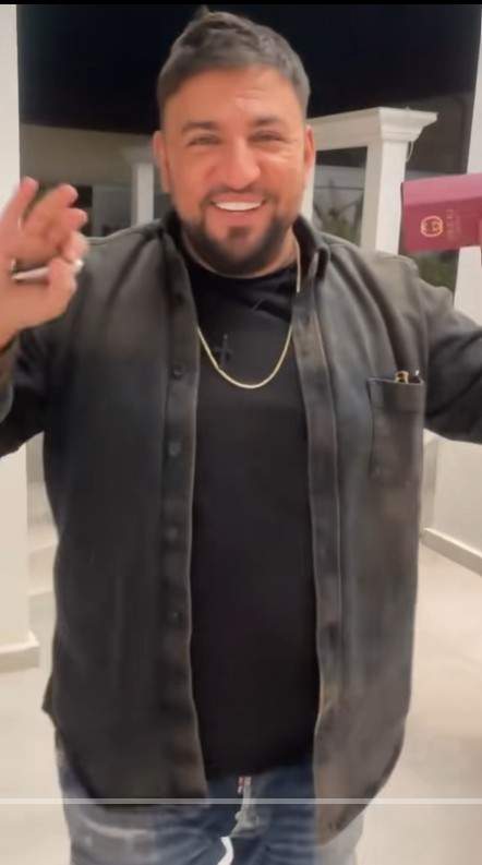 tony one si iubita