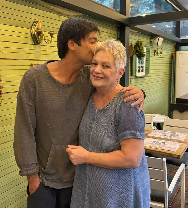 radu valcan si mama