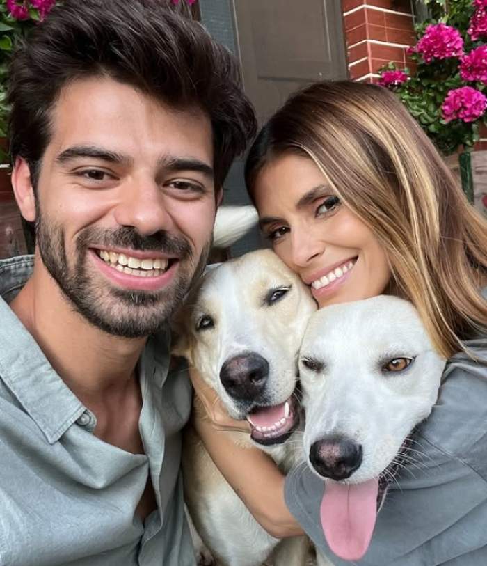 stefan floroaica si sanziana negru impreuna cu cateii lor