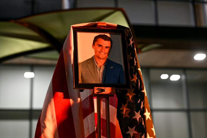 Suspectul în cazul asasinării lui Charlie Kirk a fost prins și reținut. Donald Trump a făcut anunțul de ultimă oră 