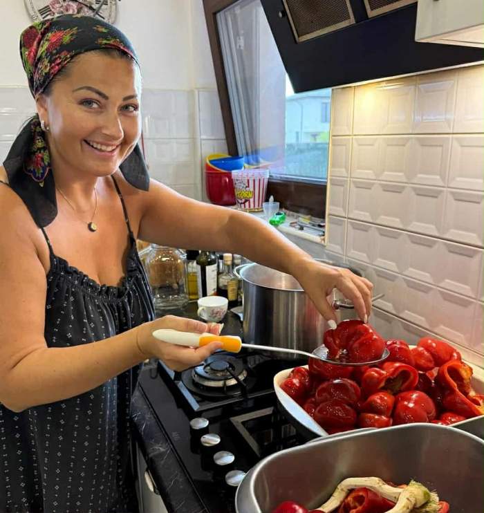 Gabriela Cristea și gogoșari opăriți în oțet cu zahăr