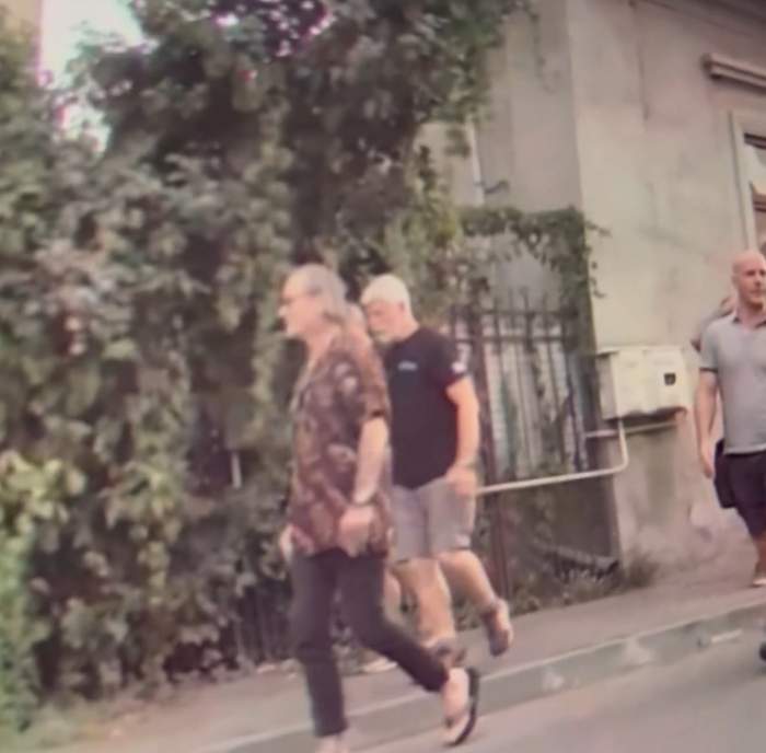 Președintele Cehiei, surprins în vacanță pe străzile din Craiova! Imagini rare cu oficialul ceh în România | FOTO 