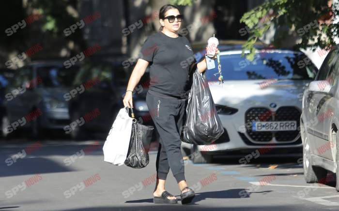 Avem imaginile anului cu Elena Băsescu! Neîngrijită, cu multe kilograme în plus și extrem de tristă | PAPARAZZI