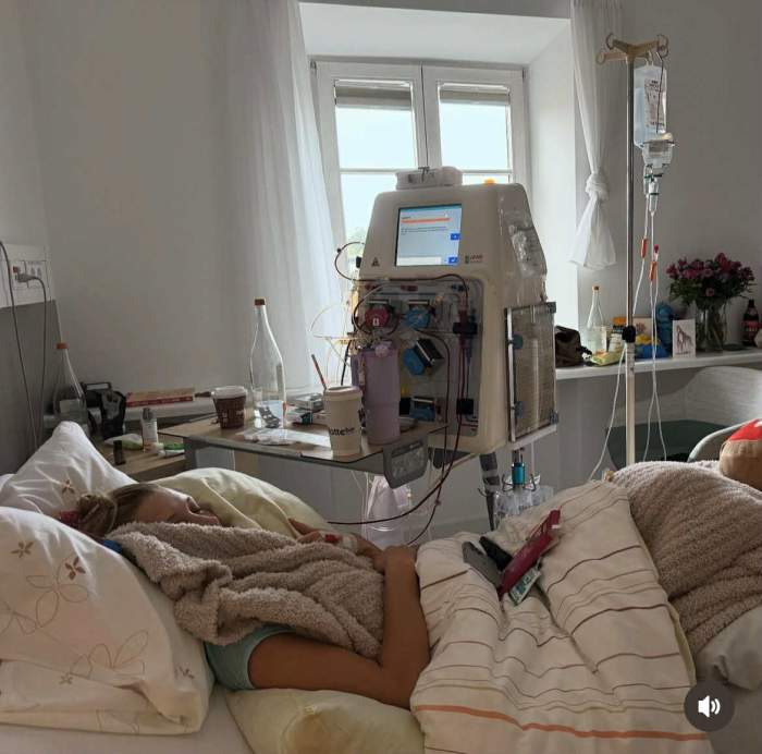 Mama Bellei Hadid, mesaj sfâșietor! Yolanda Hadid e devastată că își vede fiica suferind. Fotomodelul luptă să învingă boala Lyme | FOTO