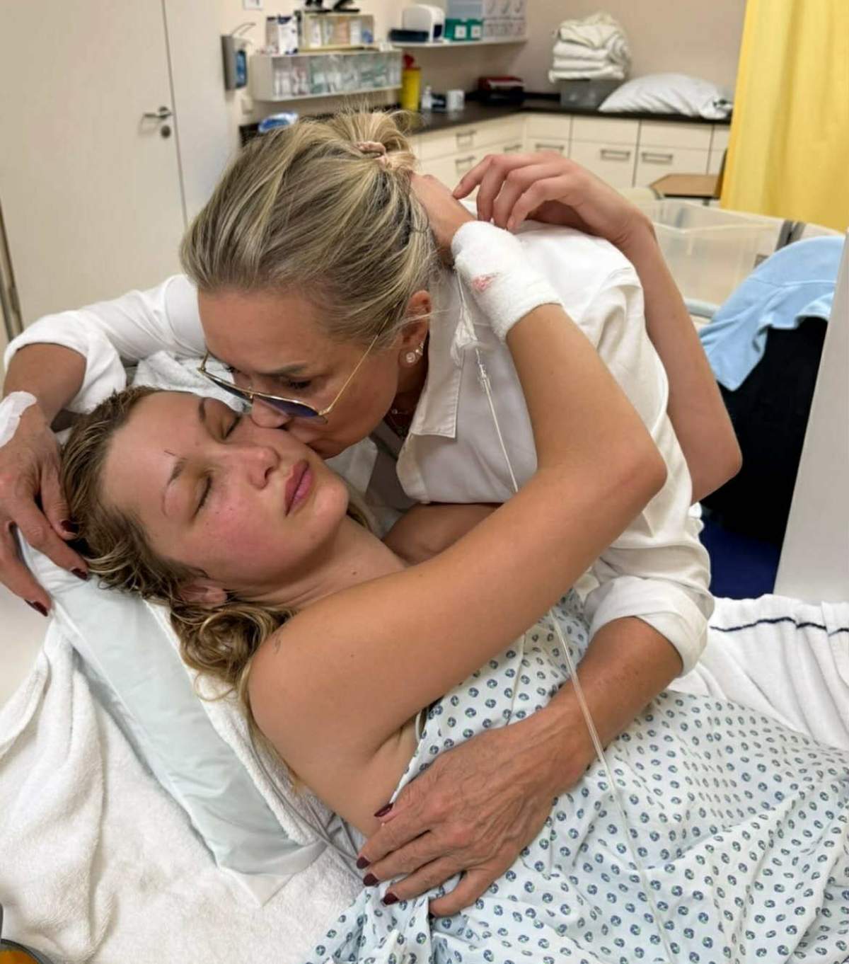 Mama Bellei Hadid, mesaj sfâșietor! Yolanda Hadid e devastată că își vede fiica suferind. Fotomodelul luptă să învingă boala Lyme | FOTO