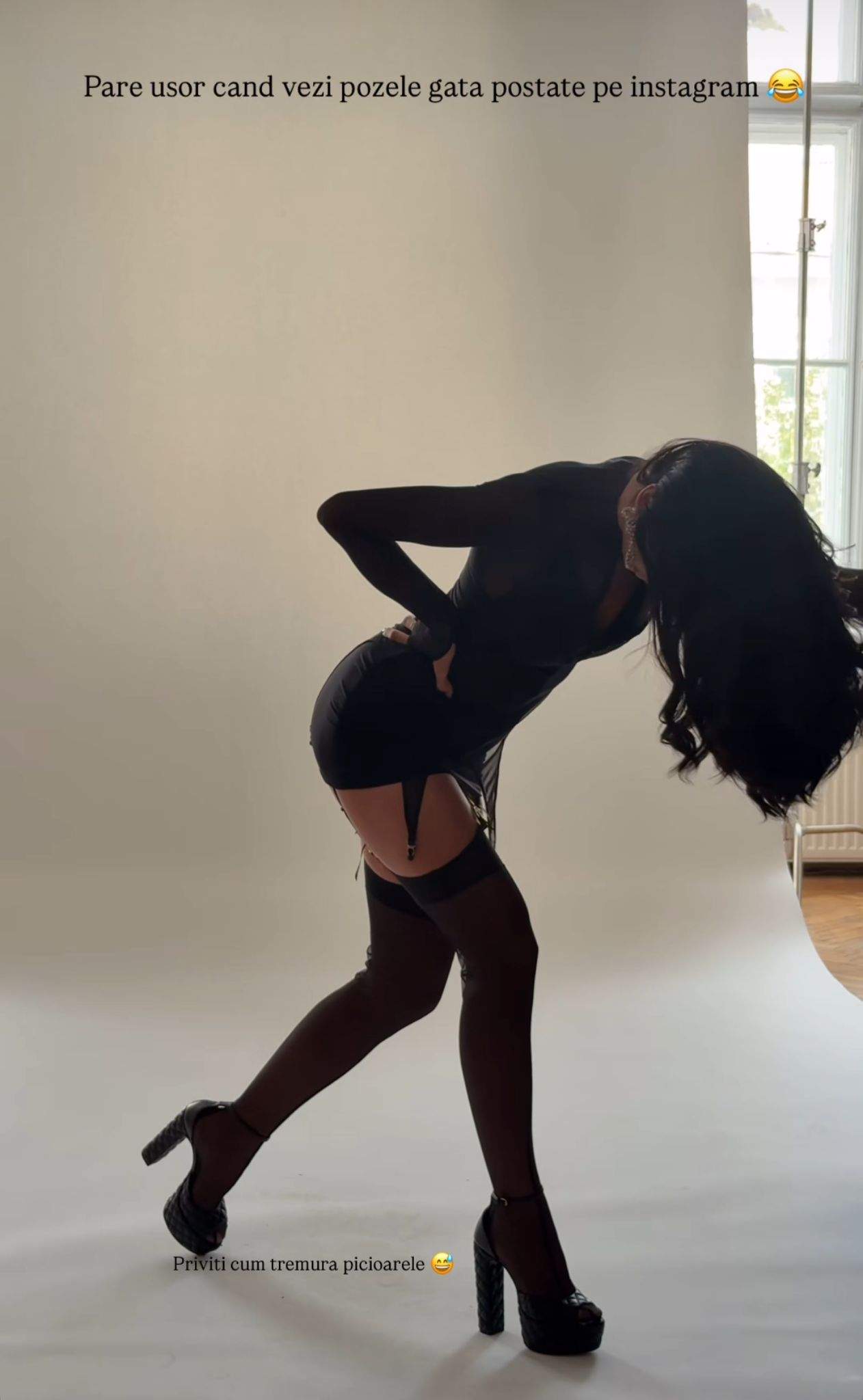 Ioana Grama, ședință foto pe manele! Influencerița și-a lăsat decolteul la vedere | FOTO