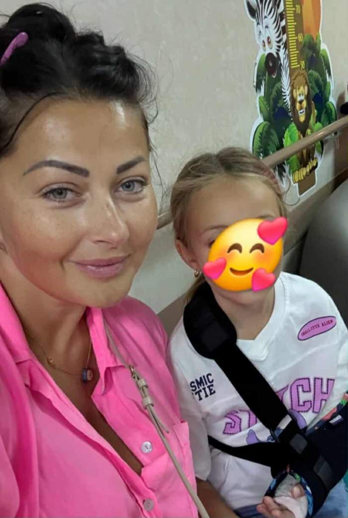 Gabriela Cristea și fiica ei