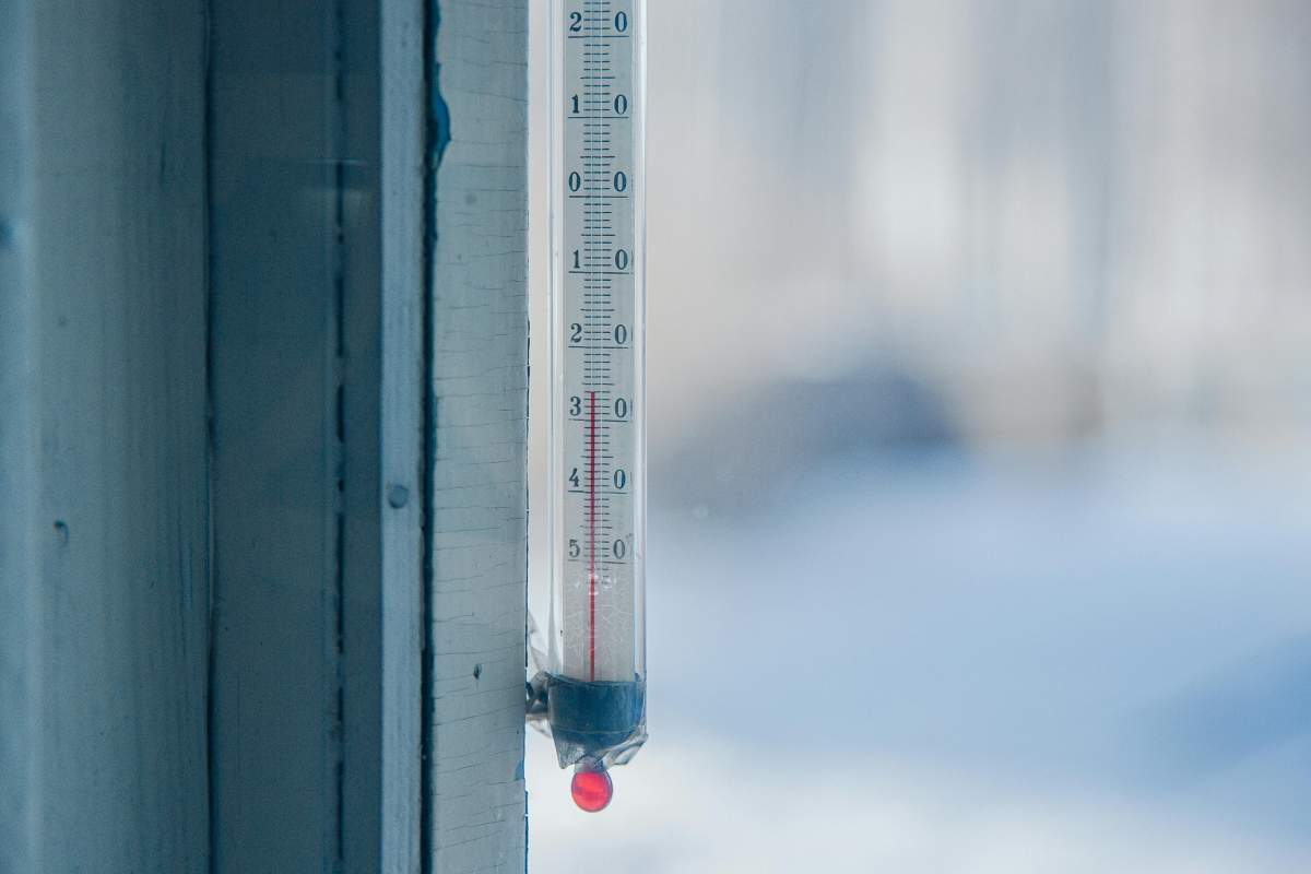 Temperaturile vor scădea brusc în această săptămână. Toamna își intră în drepturi în România