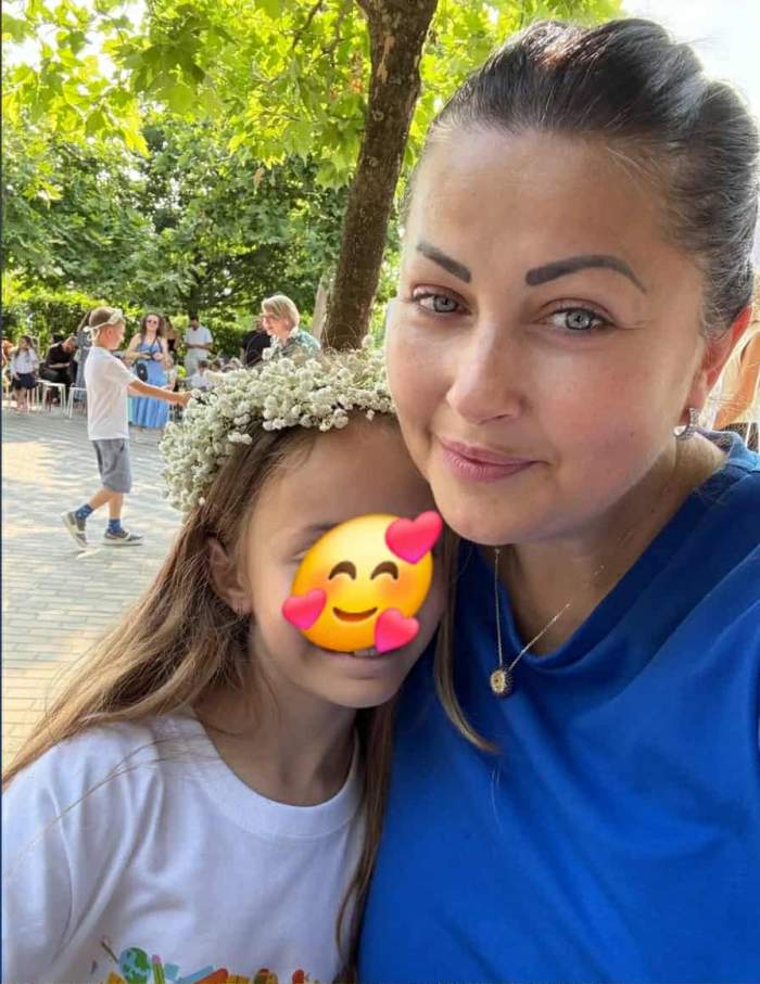 Gabriela Cristea și fetița cea mare, Victoria