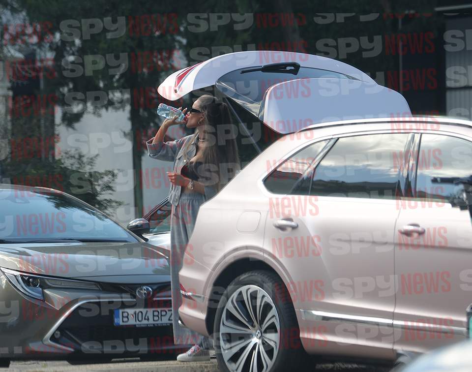 Împreună, dar separat! Bianca Drăguşanu şi Gabi Bădălău, manevre la sală! Cum au fost filmaţi de paparazzi! Cred că dacă nu se postează, lumea nu se prinde