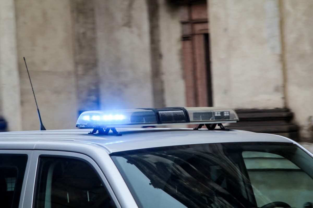 mașină de poliție