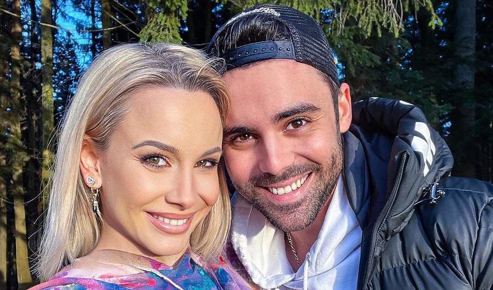 Cine este Răzvan Bănică, soțul Sandrei Izbașa de la Power Couple 2026. Cu ce se ocupă și cum a ajuns celebru | FOTO