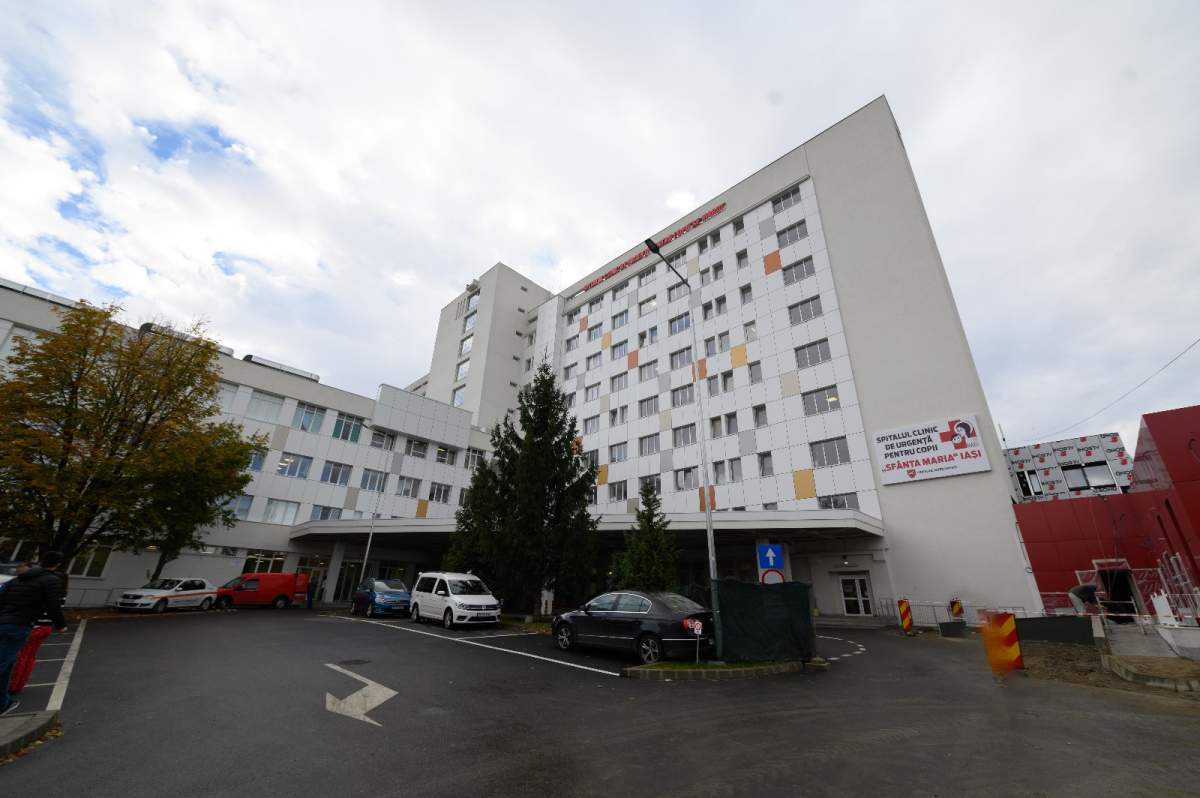 Ce mesaj sfâșietor a pus una dintre mămicile care și-au pierdut copiii după ce s-ar fi infectat cu o bacterie Spitalul Sfânta Maria din Iași: "Avea 21 de zile..." | FOTO