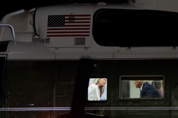 Discuție tensionată între Donald Trump și soția lui, Melania. Imaginile au devenit virale | VIDEO