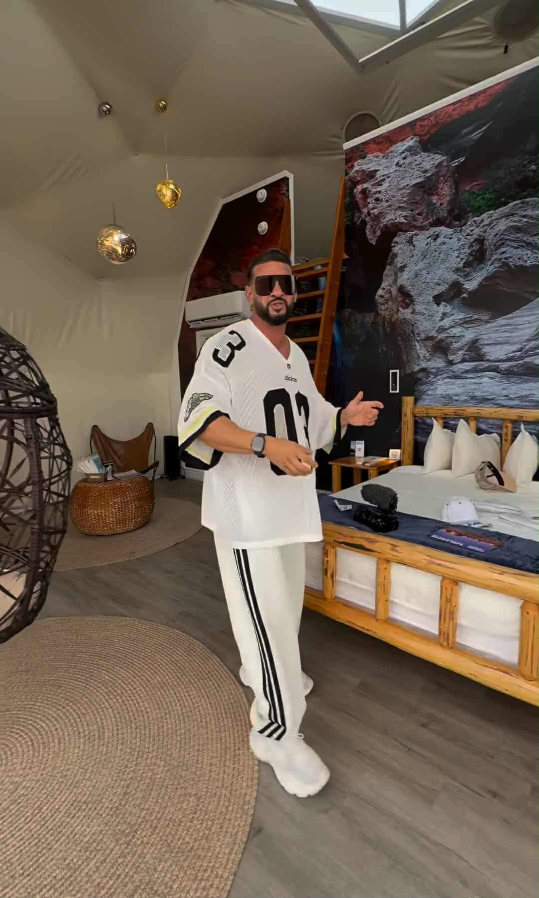 Cât a plătit Dorian Popa pentru o noapte de cazare într-un cort de lângă unul dintre cele mai căutate obiective turistice din America! Nici la hotel nu costă atât | FOTO