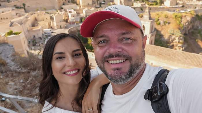 Experiența a doi vloggeri români: cu trenul până la Istanbul! Aerul condiționat pe teritoriul României nu a existat