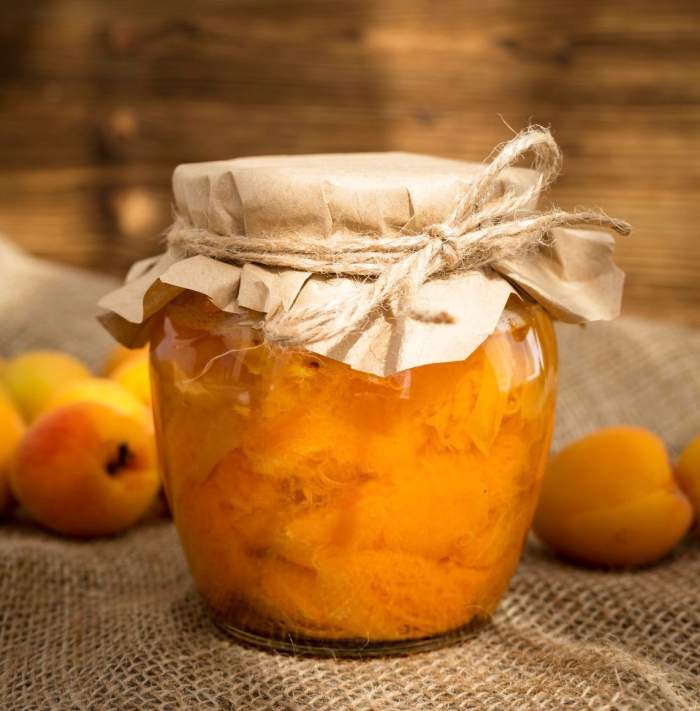 Cât se fierbe de fapt dulceața de gutui. Secretul gustului perfect