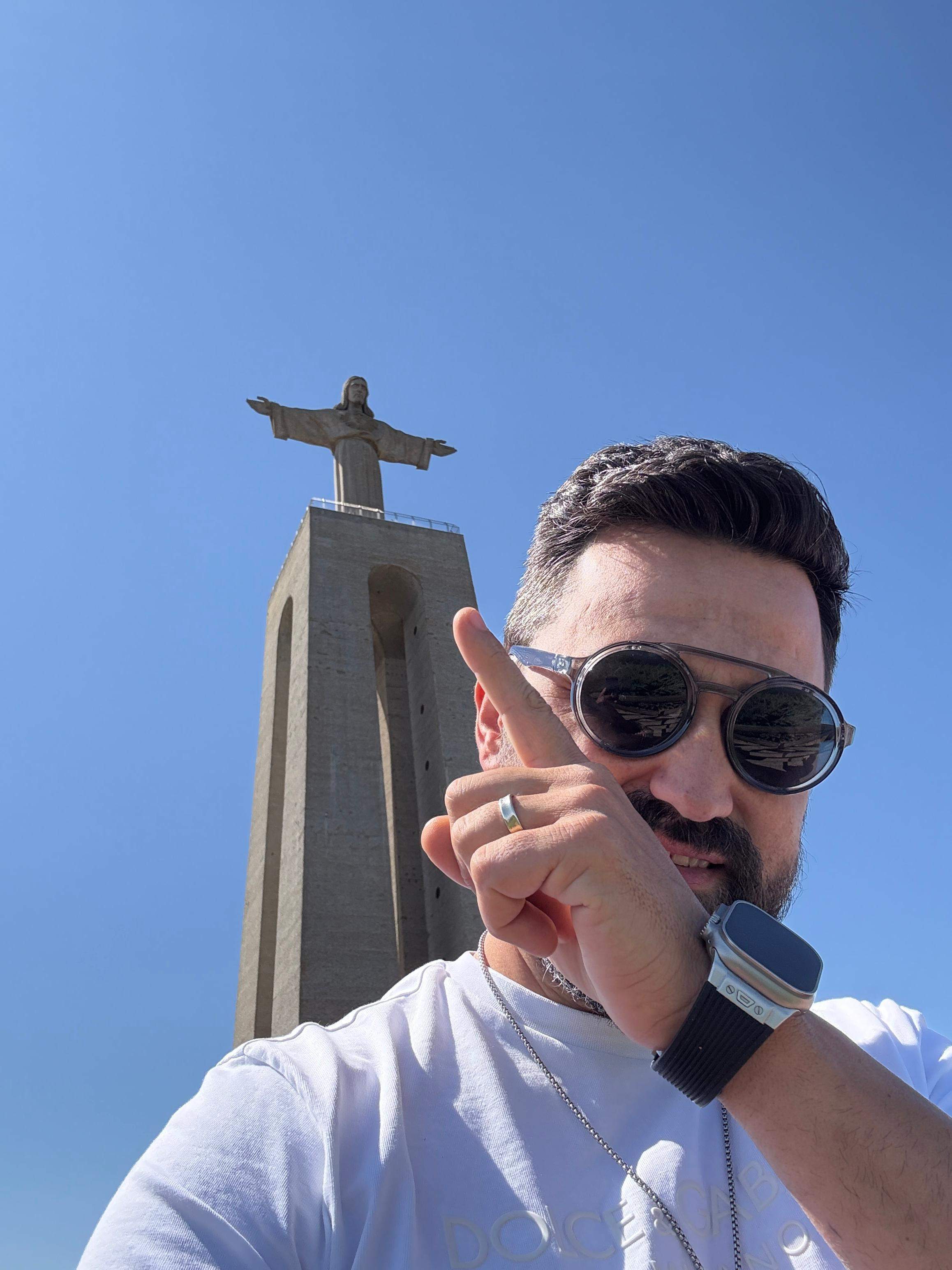 Chef Orlando Zaharia, vacanță la Lisabona împreună cu soția: ”Orașul ne-a cucerit cu străzile lui colorate, pe care le-am luat la pas”