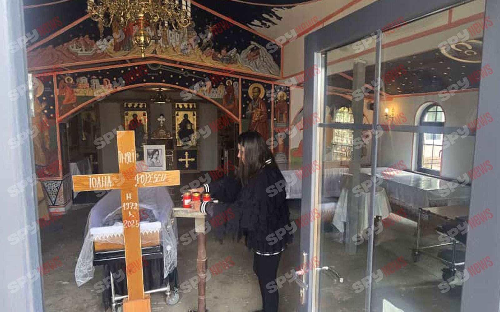 Trupul neînsuflețit al Ioanei Popescu a fost depus la capelă