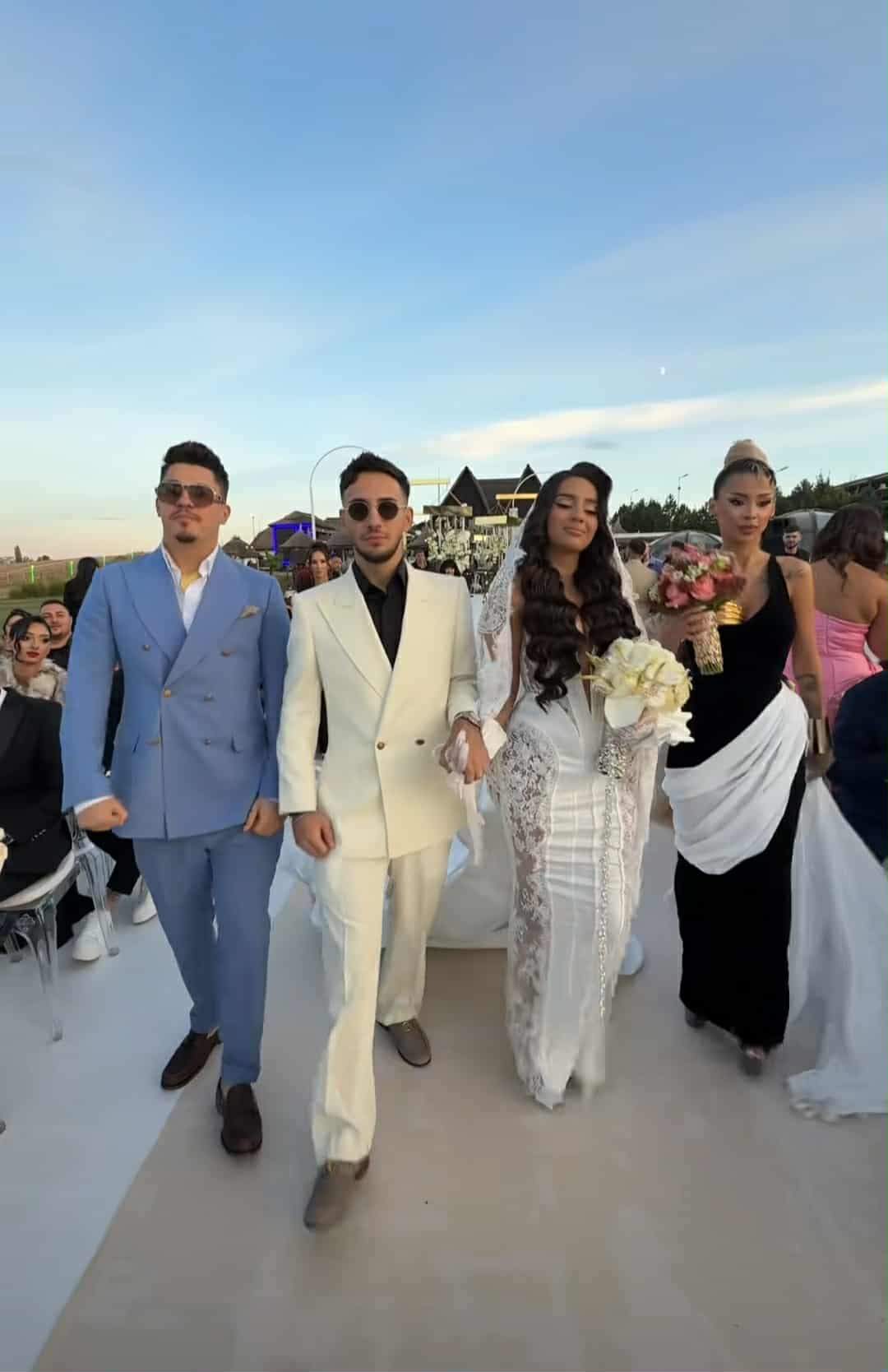 Fiul lui Costel Biju, Tony One, și Antonia s-au căsătorit! Ce decor de basm au la nuntă | FOTO
