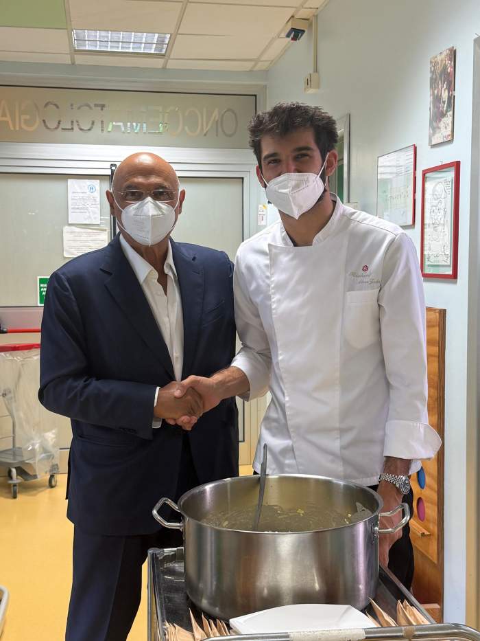 Chef Richard Abou Zaki a gătit pentru copiii bolnavi de cancer: ”A fost o experiență răscolitoare, care nu se poate compara cu nimic din ceea ce am trăit”