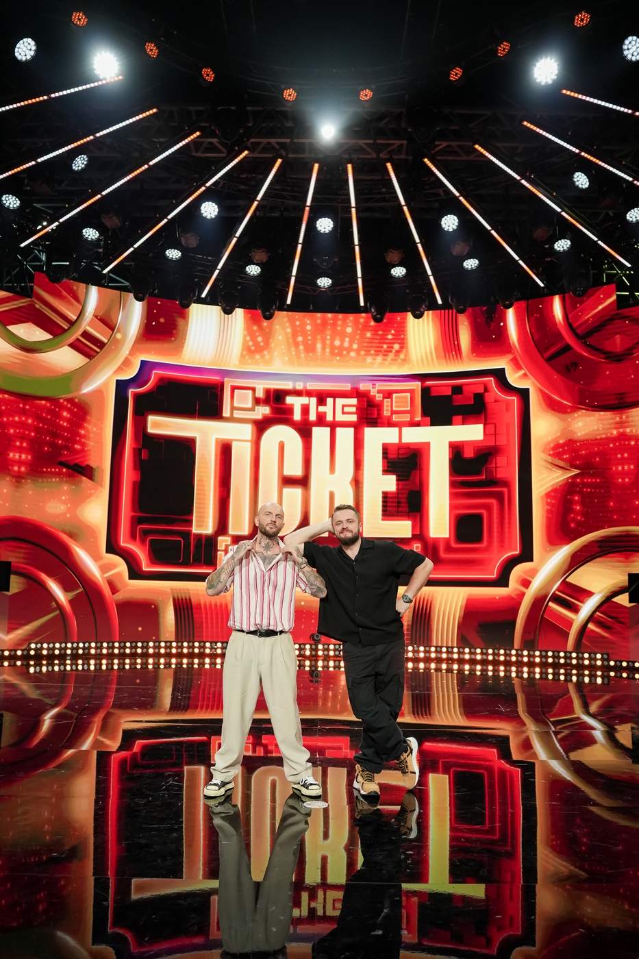 Spectacolul total al toamnei debutează astăzi, de la ora 20:00, la Antena 1. De la magie și circ, la recorduri Guinness și momente imposibil de încadrat – toate într-un show unde publicul plătește pentru talent pe loc: The Ticket