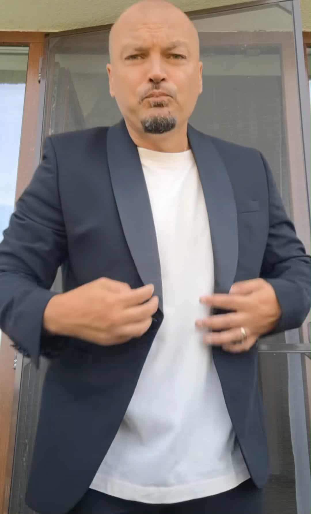 Puya și Melinda Gărdescu, nași de cununie! Artistul a ieșit din tipare cu ținuta lui: ”Mai lejer” | FOTO