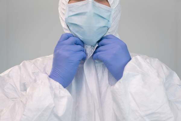 Orașul din România în care elevii fac școală online. Este alertă epidemiologică