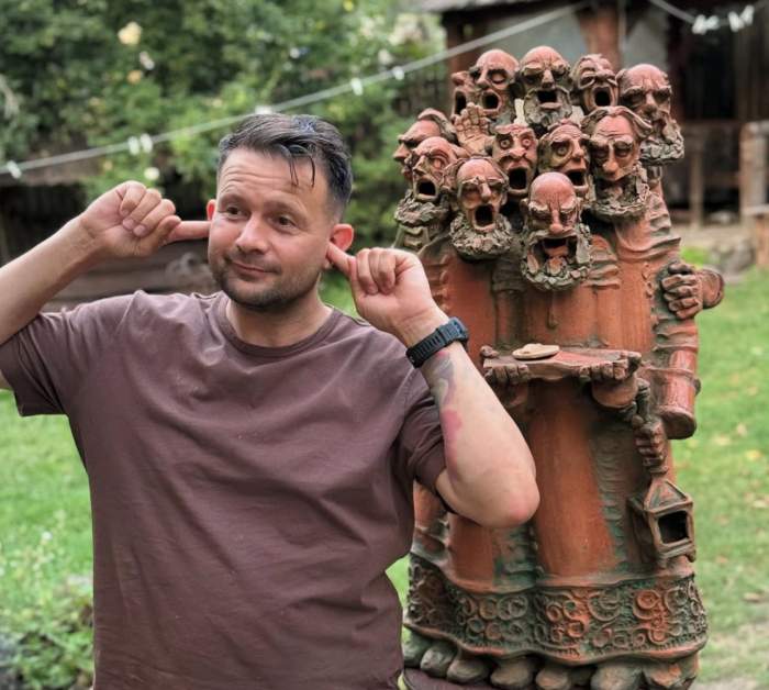 Robert Tudor, fotografie de colecție alături de mama sa. Fostul concurent de la Power Couple a postat un mesaj emoționant | FOTO