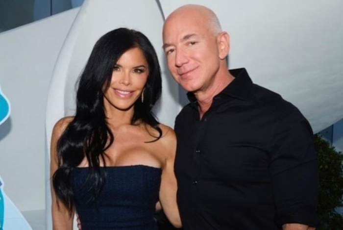 Jeff Bezos și soția, la un eveniment