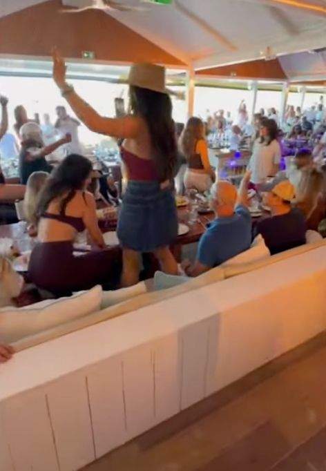 Jeff Bezos și Lauren Sanchez, la petrecere