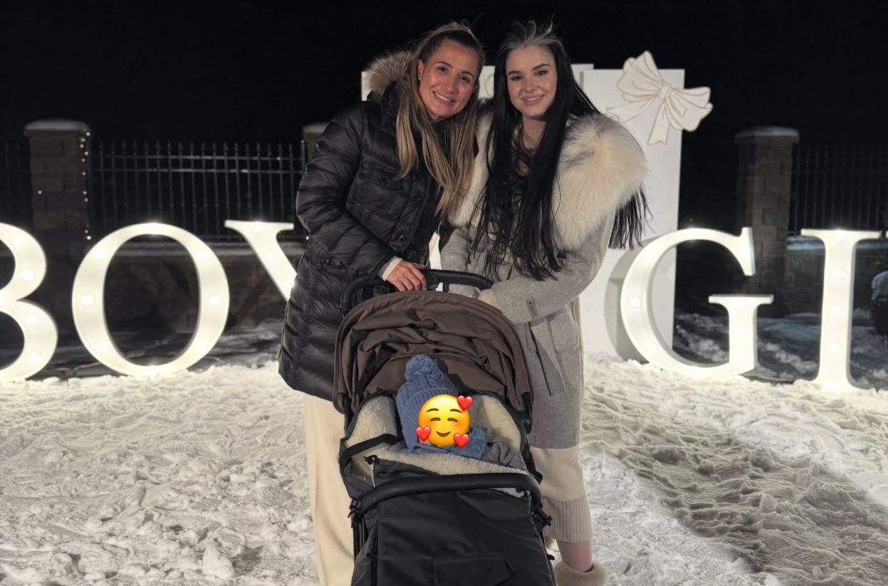 Claudia Puican, împreună fiul ei și Narcy