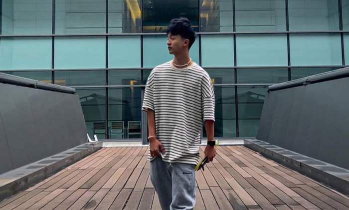 Foto cu Ceanu Zheng, pe drum