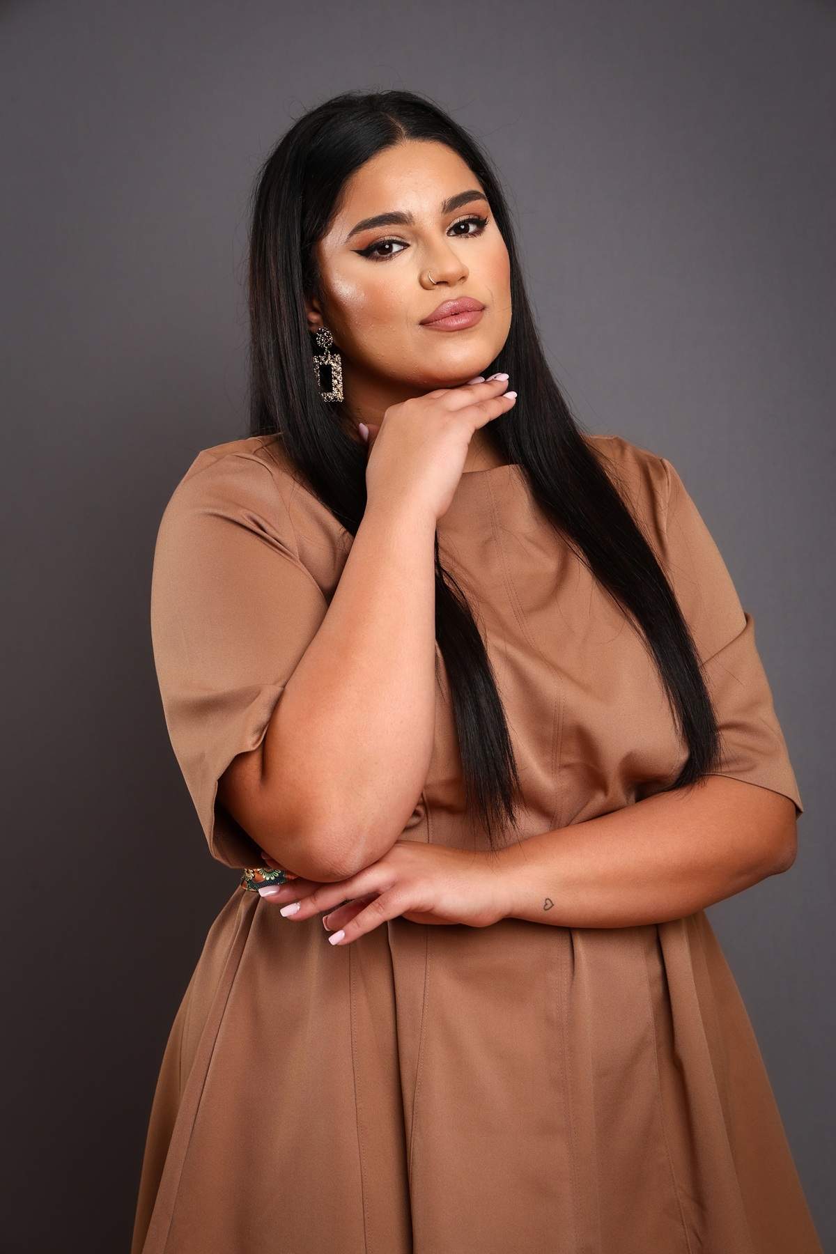 Cine sunt concurenții de la Mireasa, sezonul 13. Meciul Iubirii și-a deschis porțile pentru 10 fete și 9 băieți