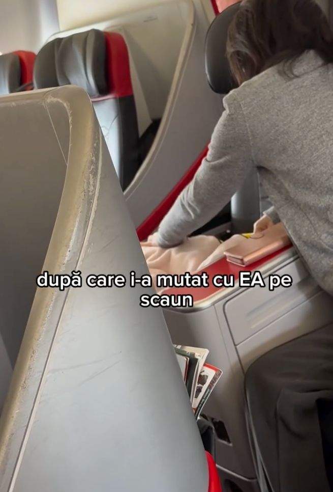 Pasagera care își îngrijea plușurile