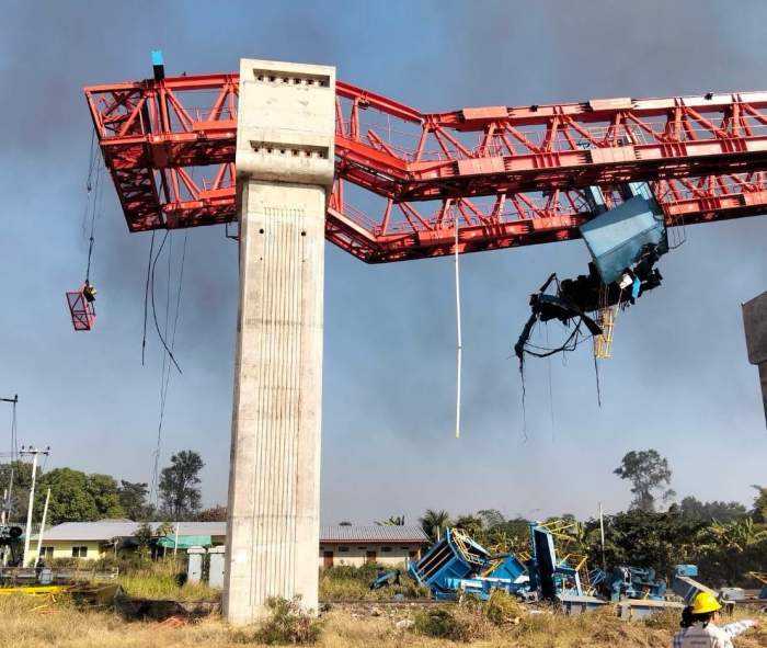 accident feroviar în Thailanda