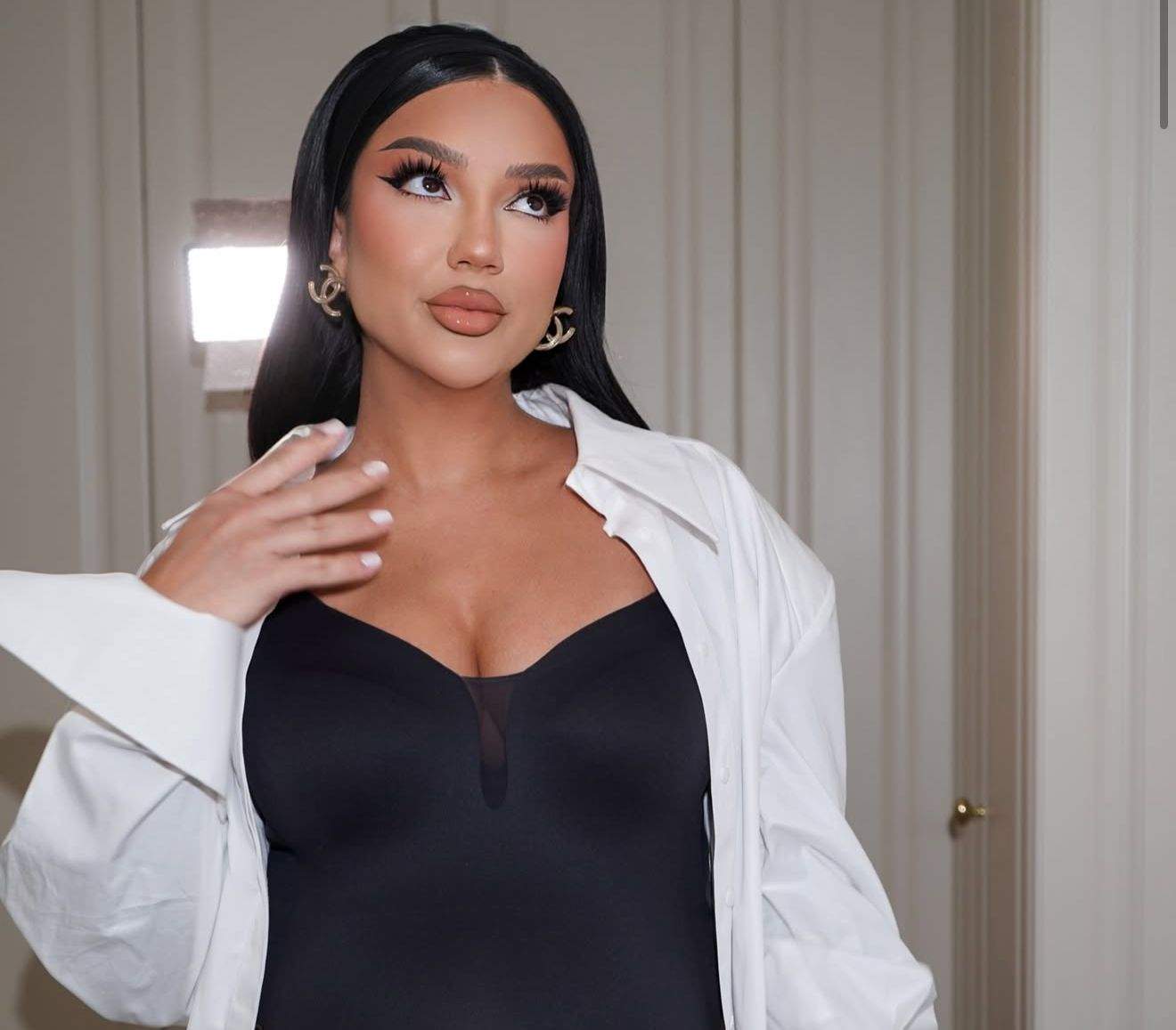 Larisa Udilă, sexy chiar și însărcinată în 9 luni