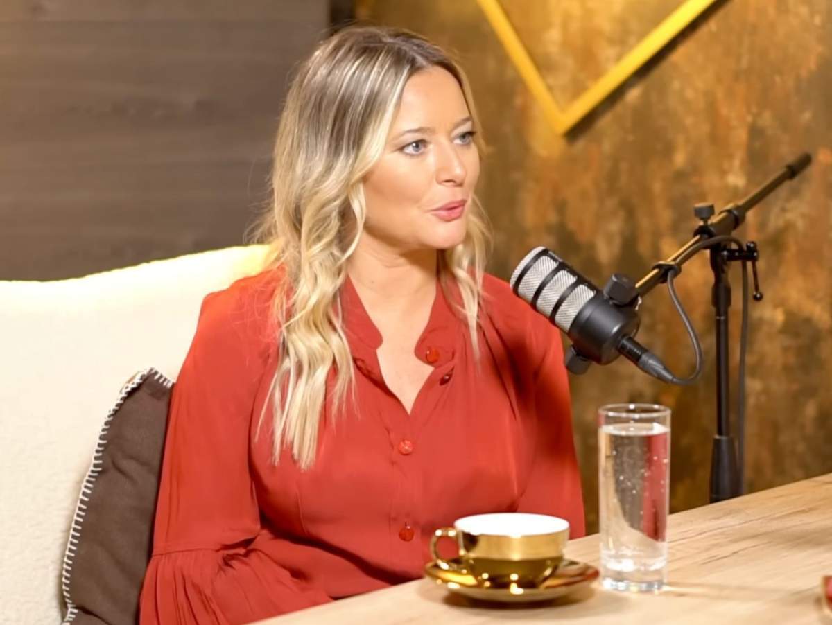 Laura Cosoi, la podcast