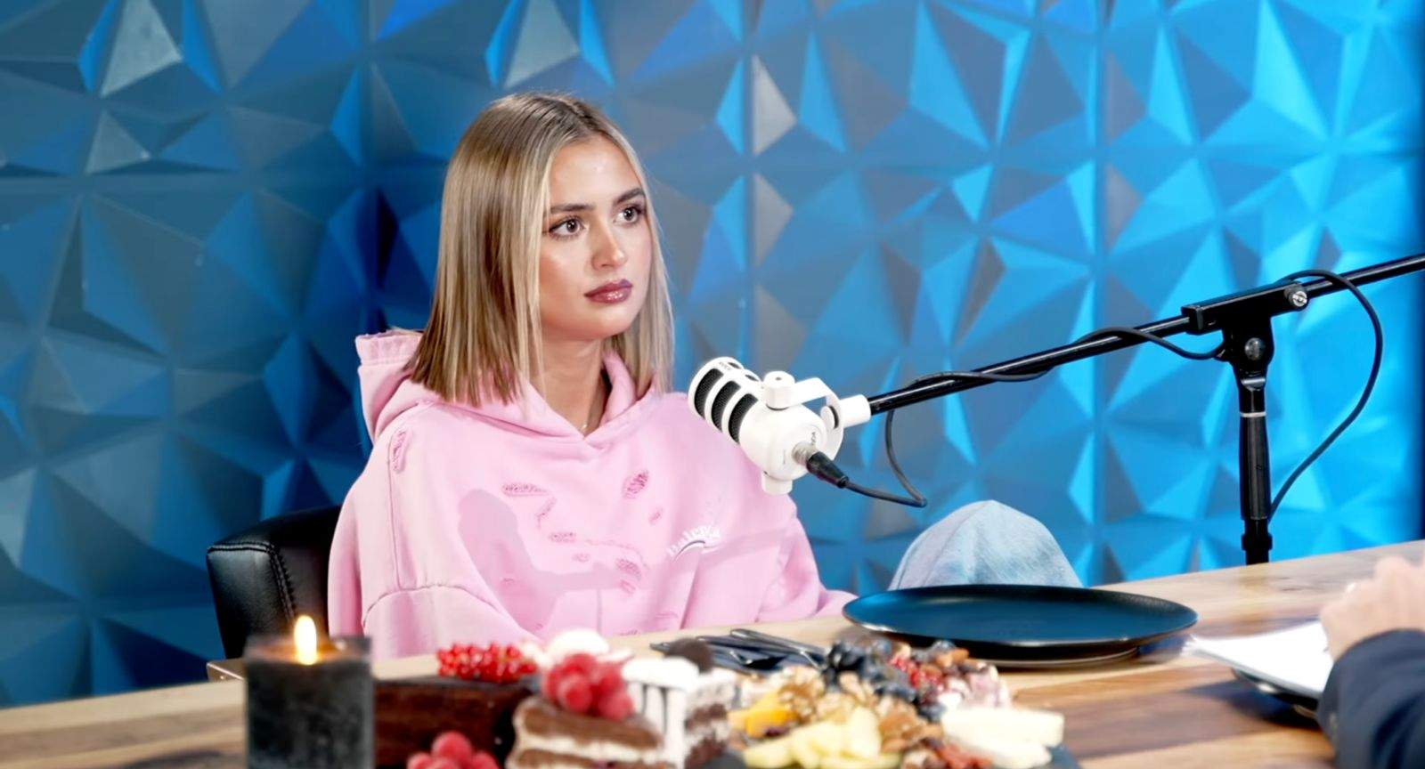 Iuliana Beregoi, la podcast