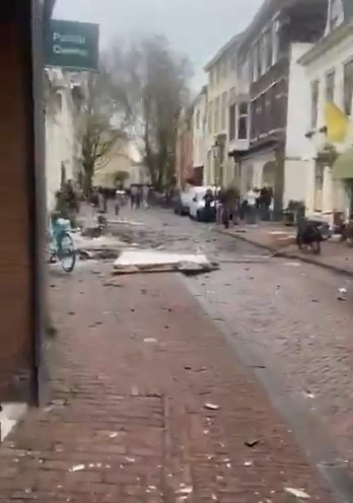 Explozie uriașă în centrul orașului! Mai multe clădiri s-au prăbușit și cel puțin patru persoane au fost rănite