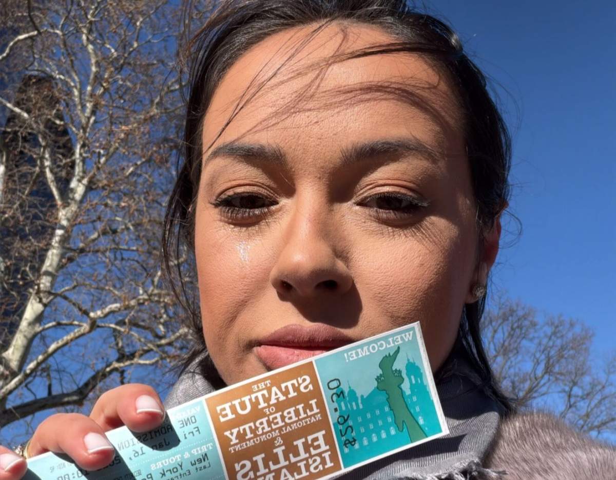 Vlăduța Lupău a izbucnit în plâns