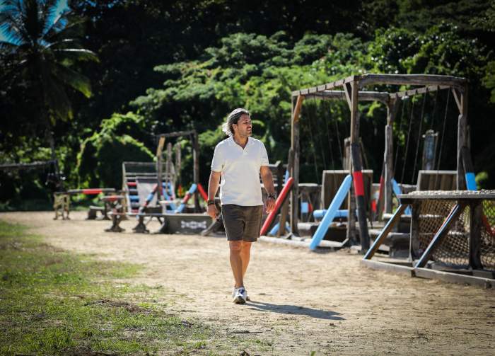 După victoria în jocul pentru recompensă, Faimoșii intră pe traseu contra Războinicilor, în lupta vitală – cea pentru imunitate, la Survivor, de la ora 20:00, la Antena 1!